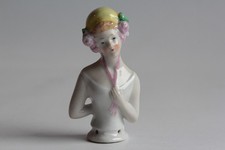 Demi figurine porcelaine Femme