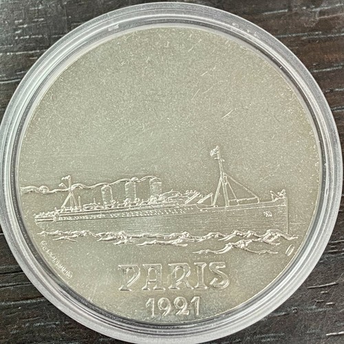 Médaille les grands - -,