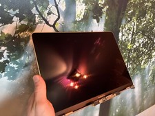 Dalle écran macbook air OR