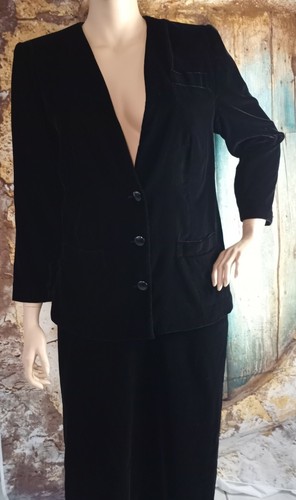 Vintage albert nipon - vintage,