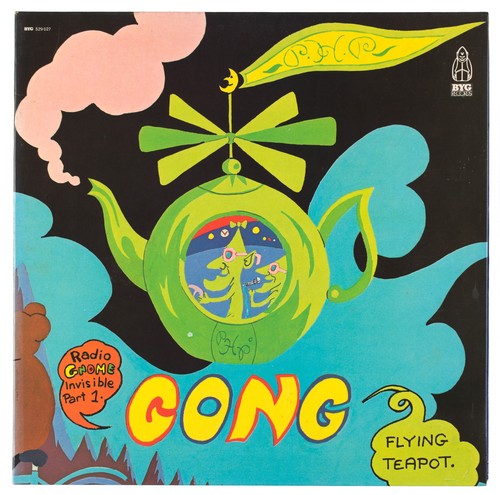 Gong flying teapot radio - flying,