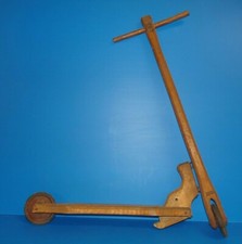 BELLE TROTTINETTE ANCIENNE