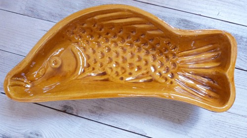 Ancien grand moule - , poisson