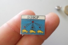 rare badge pins broche badge