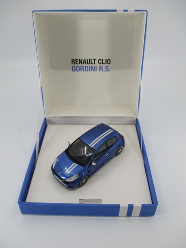 Au555 spark 43 - 1/43, renault