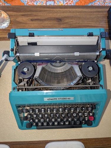 Vintage olivetti underwood - vintage,