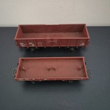 2x Jouef HO Wagon Train