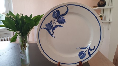 Ancien plat rond - ,