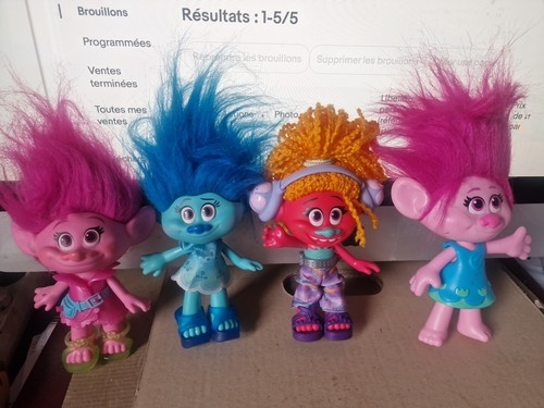 Figurines lot poupees - de, 4