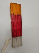 Feu arriere principal droit