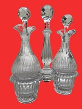 Superbe huilier vinaigrier de table en cristal St Louis ou Baccarat  19ème.