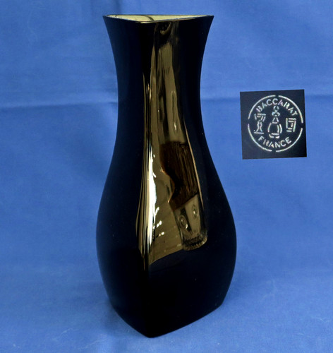Baccarat vase triangulaire - baccarat,