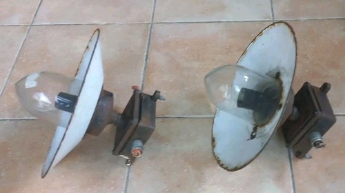 Lot anciennes lampes cour - lot,