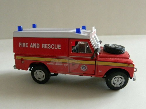 Land rover pompiers - 1/43,