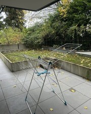 Seche Linge Étendoir à Linge Électrique Pliable 20 Barres 230 W InnovaGoods