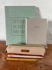 Lot 5 accessoires de bureau Maison du monde