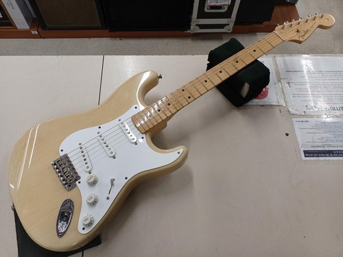 Guitare électrique fender - guitare,