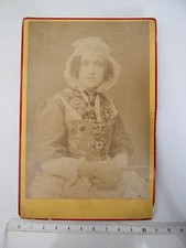 Photo d'une arlésienne costume coiffe etc.. vers 1860/70 - 16,5 x 11cm - ARLES