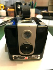 APPAREIL  PHOTO KODAK BROWNIE