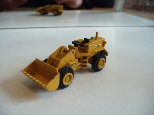 Chargeur frontal nzg jaune - nzg, en