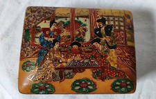 Ancienne Boite En Porcelaine Satsuma Japon Geishas