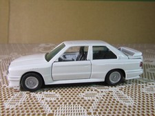561Z Vintage Gama 1153 Allemagne BMW M3 E30 1987 Blanc 1:43