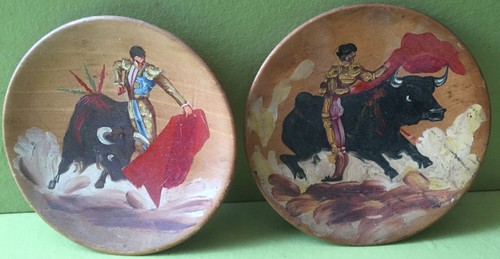 Lot assiettes en bois - 2,