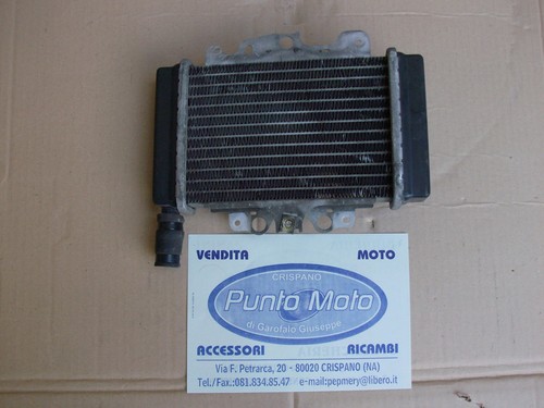 Radiateur eau origine - à,