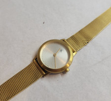 Montre Calvin Klein 25mm femme fonctionne très bien