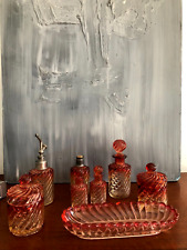 JOLI NECESSAIRE DE TOILETTE EN