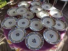 17 Assiettes Plates Fénal