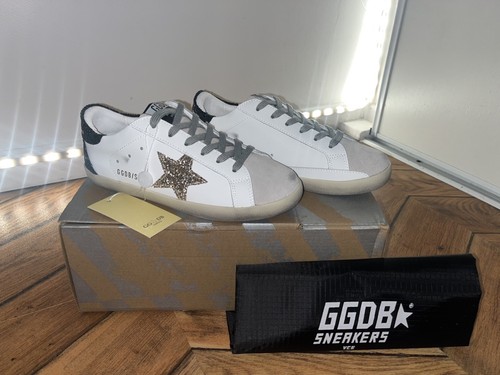 Golden goose - golden,