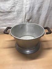 ancienne passoire aluminium pur