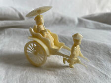 Jouet ancien plastique pousse-pousse publicitaire BONUX