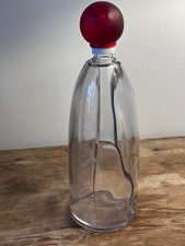 Très belle bouteille de Parfum Benetton Tribu grand format