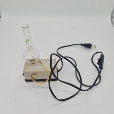 Diffuseur d'huiles essentielles électrique ancien