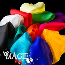 Foulard 30 x 30 cm - Couleur AU CHOIX  - 100 % Soie - Tour de magie
