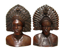 Couple de danseurs balinais en