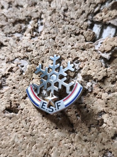 Broche pin badge insigne - broche,