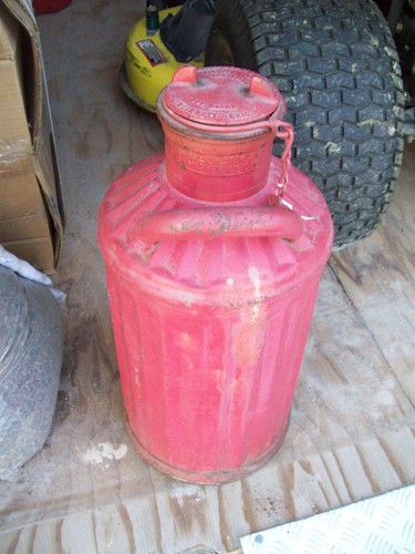 Vintage rare oil can - vintage, by
