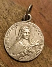 Médaille Religieuse Ancienne