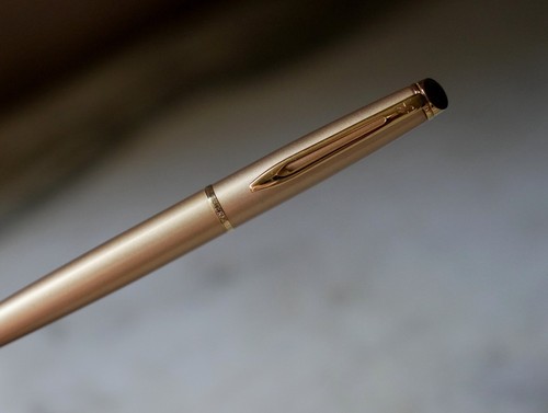Tres beau stylo - plume, waterman