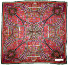 - PIERRE BALMAIN Foulard laine
