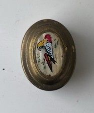 Poudrier à réserve en nacre