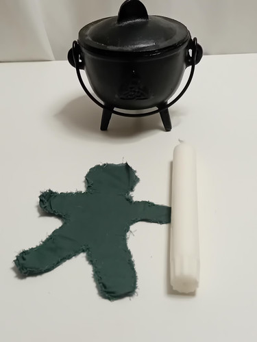 Poupée vaudou la - la,