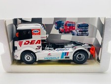 SCHUCO 3315060 MERCEDES BENZ Race Truck n°3 1.43