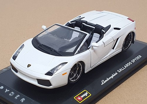 Burago scale 42000 - 1/32,