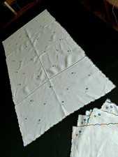 Chemin de table nappe à thé