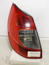 Feu arriere principal gauche