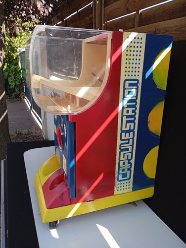 Distributeur station capsule - station,